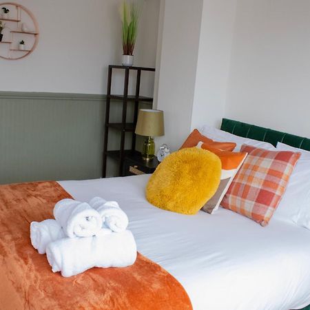 Harvard House, Stylish 3 Bedroom House In Solihull 5 Mins To The Nec, Bhx ,Jlr With Free Parking Birmingham Exterior foto