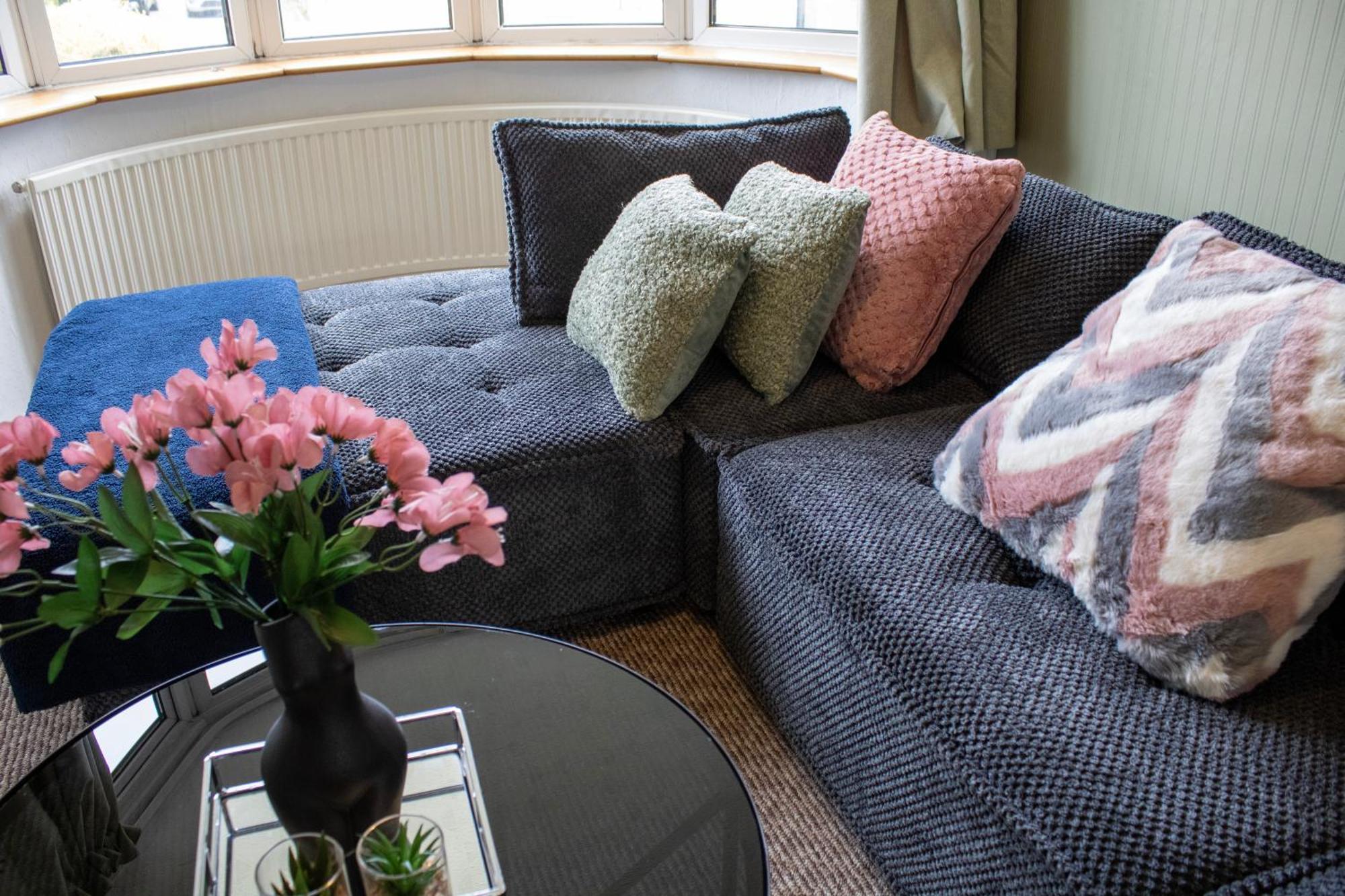Harvard House, Stylish 3 Bedroom House In Solihull 5 Mins To The Nec, Bhx ,Jlr With Free Parking Birmingham Exterior foto